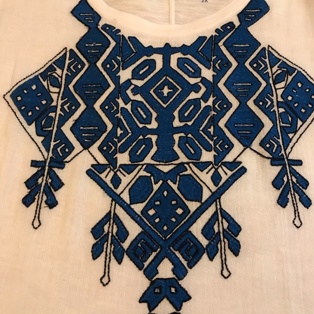 Limited Edition Lucky Brand Blue/White Women’s Top